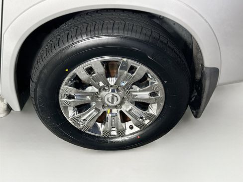 Used 2015 Nissan Armada Platinum w/ 2nd Row Captain Seat Package image 11