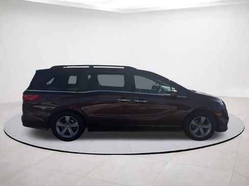 Used 2018 Honda Odyssey EX-L image 2