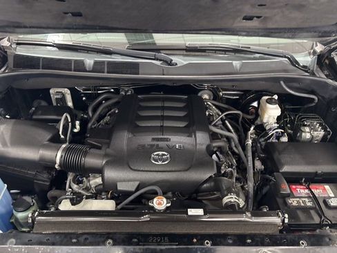 Used 2020 Toyota Tundra SR5 w/ TRD Off-Road Package image 39