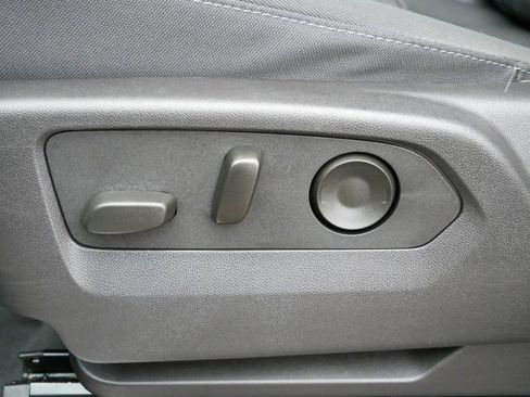 Used 2024 Chevrolet Silverado 1500 LT Trail Boss image 17