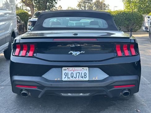 Used 2024 Ford Mustang Premium RWD image 5
