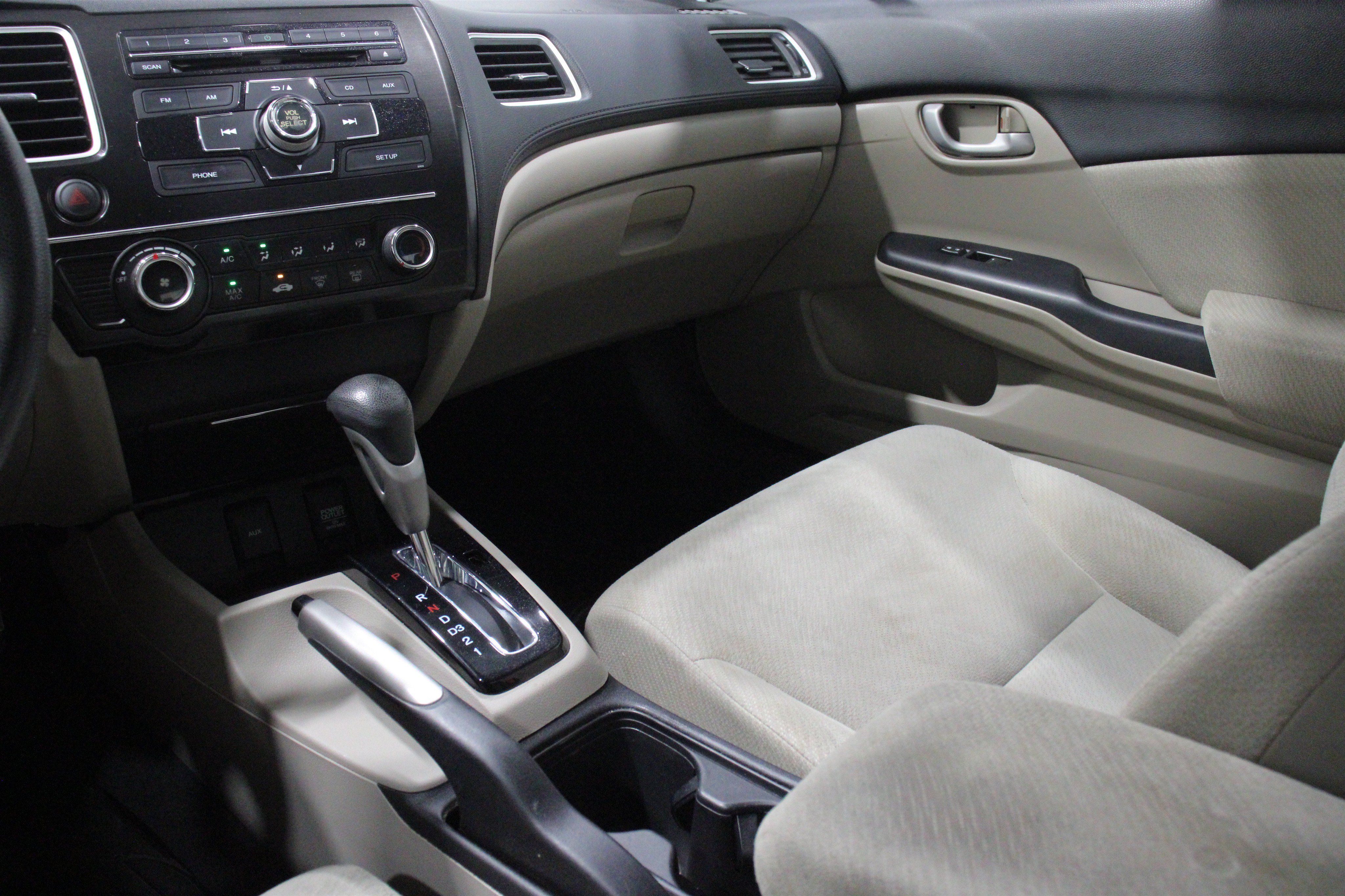 Used 2013 Honda Civic LX image 19