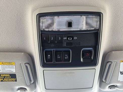 Used 2021 Toyota 4Runner SR5 Premium AWD/4WD image 22