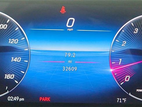 Used 2022 Mercedes-Benz C 300 Sedan image 42