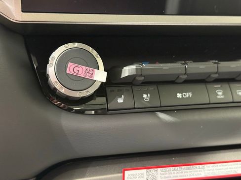 New 2026 Toyota Tundra Platinum image 29