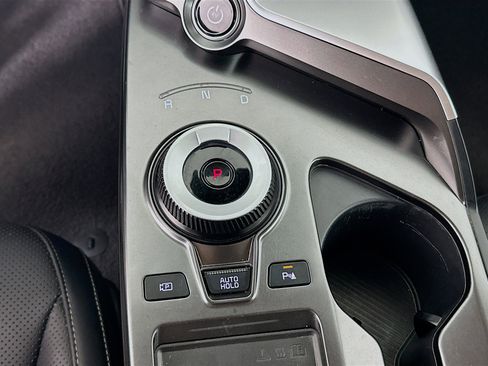 Used 2022 Kia EV6 Wind image 25