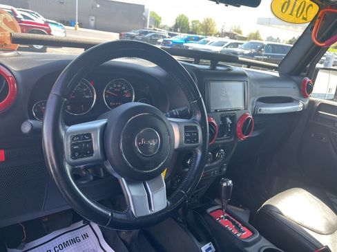 Used 2016 Jeep Wrangler Unlimited Rubicon AWD/4WD image 10