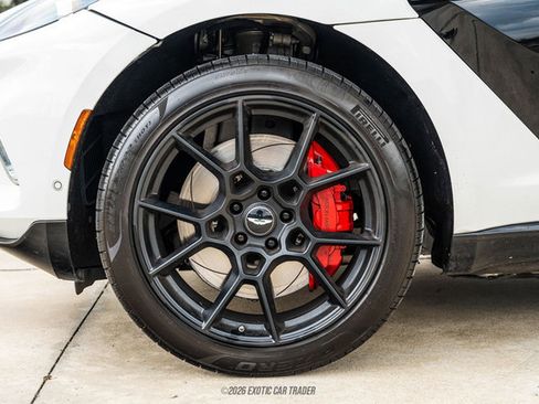 Used 2021 Aston Martin DBX image 58