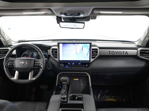Used 2023 Toyota Tundra Limited AWD/4WD image 13