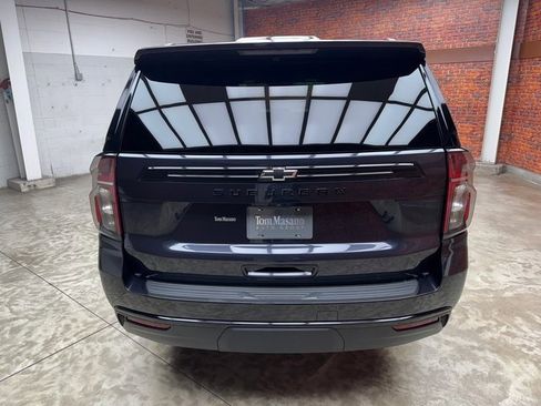 Used 2024 Chevrolet Suburban Z71 w/ Luxury Package image 4