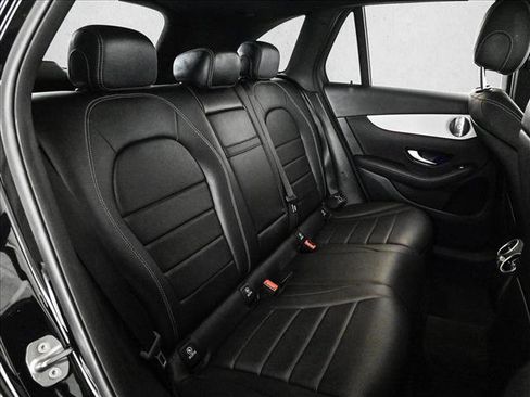 Used 2020 Mercedes-Benz GLC 300 4MATIC image 22