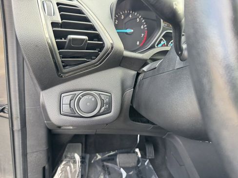 Used 2018 Ford Escape Titanium image 14