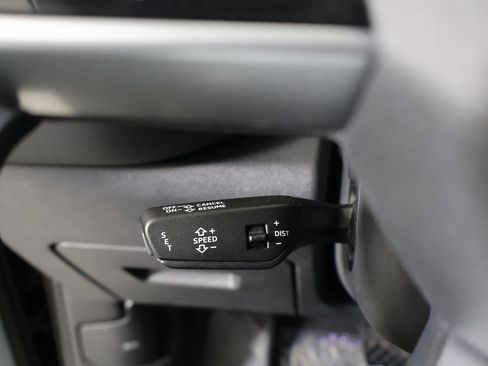 Used 2025 Audi Q5 Premium Plus w/ Premium Plus image 27