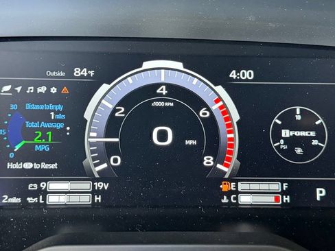 New 2026 Toyota Tundra Limited AWD/4WD image 24