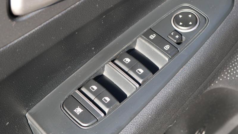 Used 2021 Kia Forte LXS FWD image 9