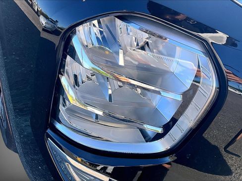 Used 2025 Mitsubishi Outlander SE AWD/4WD image 27