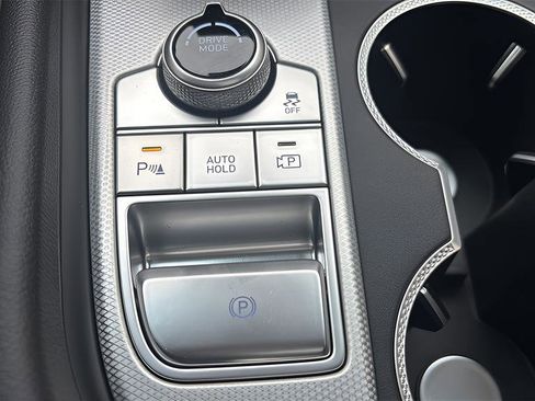 New 2026 Genesis G70 2.5T Prestige image 30