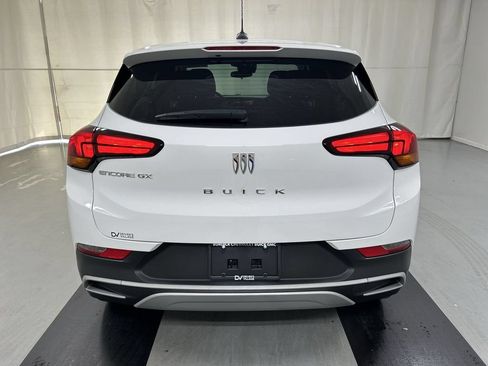 Certified 2024 Buick Encore GX Preferred FWD image 20