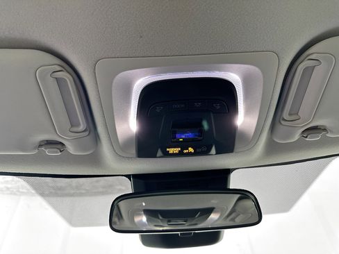 Used 2023 Toyota Corolla LE FWD image 18