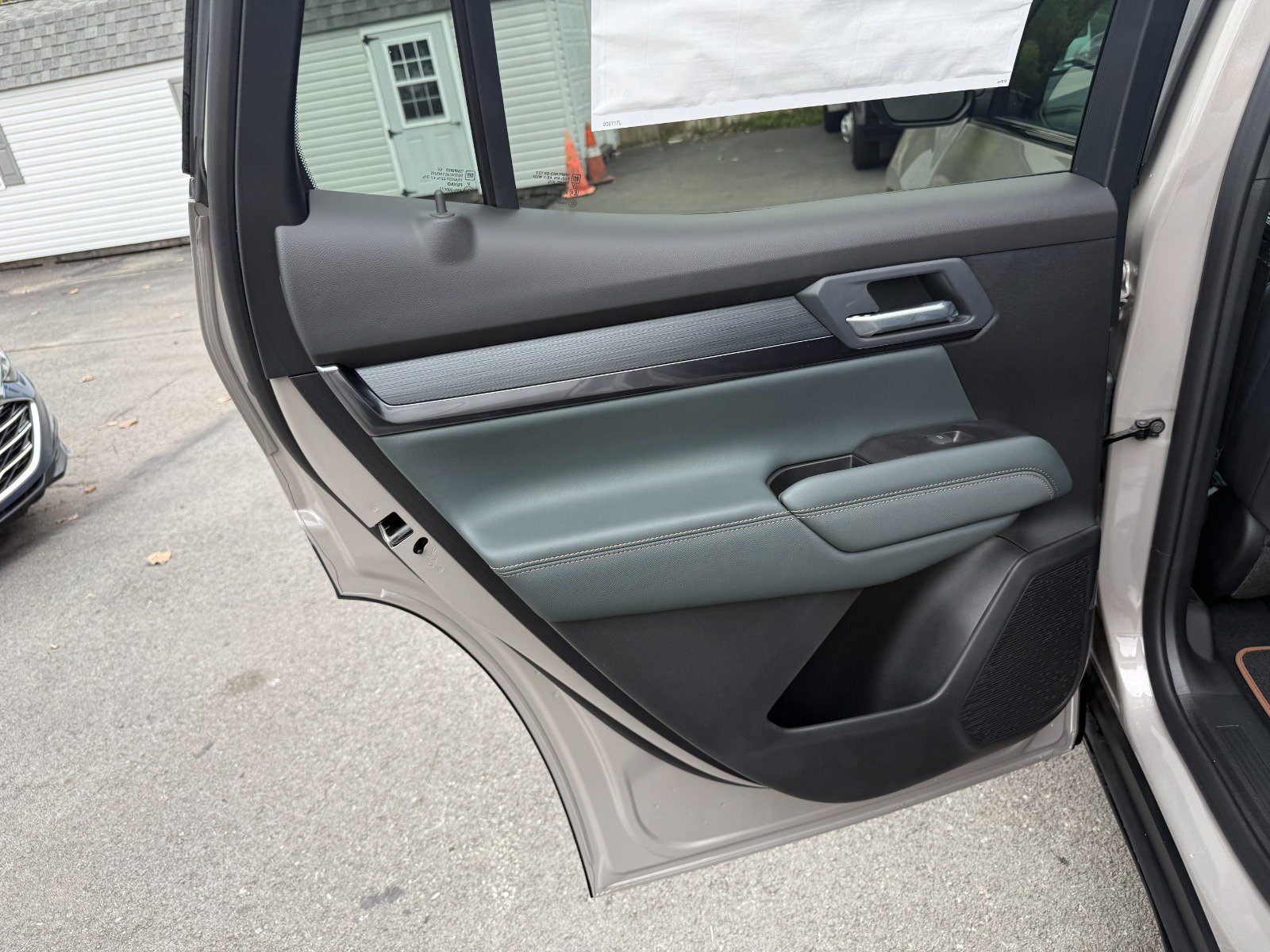 New 2027 GMC Terrain AT4 AWD/4WD image 18