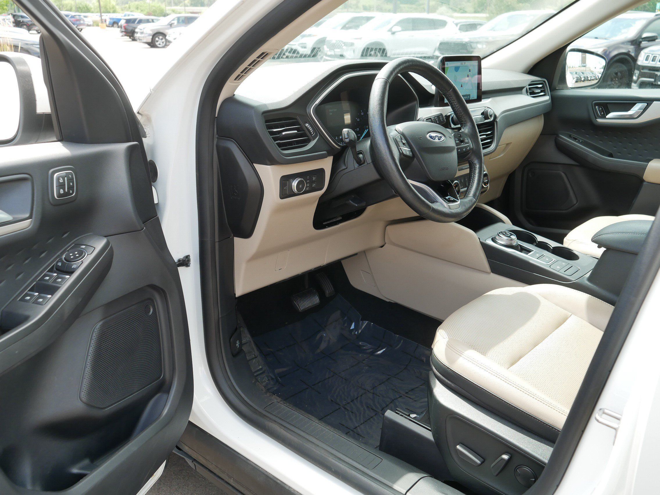 Used 2020 Ford Escape SEL AWD/4WD image 11