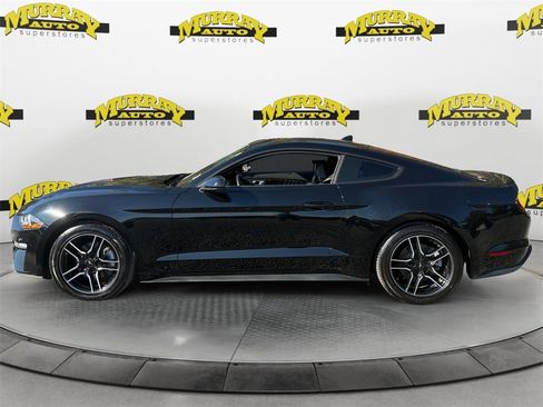 Used 2023 Ford Mustang Premium image 2
