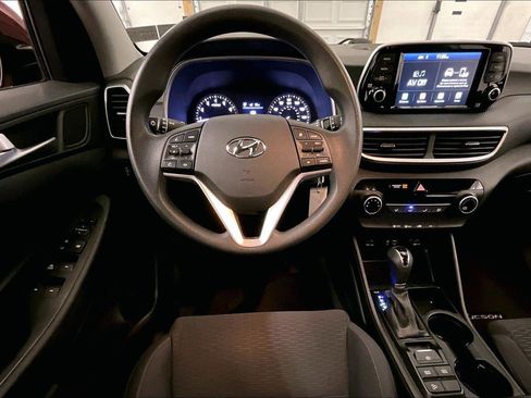 Used 2019 Hyundai Tucson SE image 5