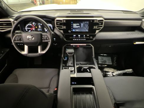 New 2026 Toyota Tundra SR5 image 17