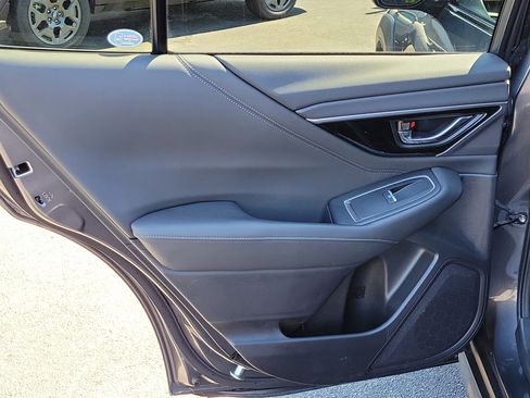 Certified 2025 Subaru Outback Limited image 14