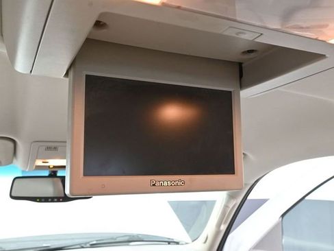 Used 2011 Chevrolet Tahoe LT w/ Luxury Package image 38