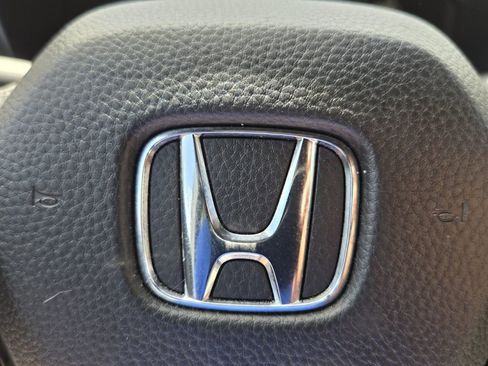 Certified 2024 Honda HR-V Sport image 28
