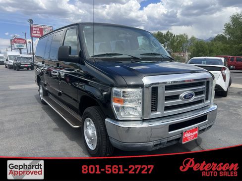 Used 2014 Ford E-150 and Econoline 150 Wagon RWD image 1