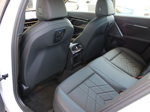 Used 2026 BMW 530i w/ Premium Package RWD image 25