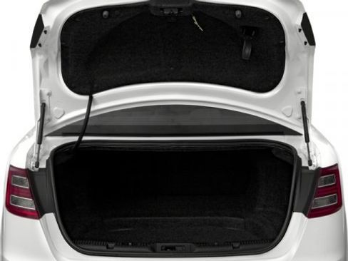 Used 2016 Ford Taurus Limited image 12