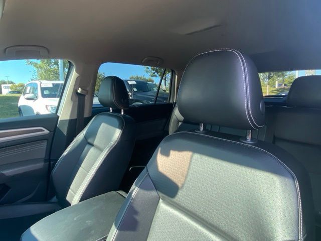 Used 2022 Volkswagen Atlas SE FWD image 13