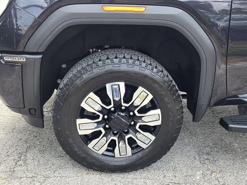 Used 2025 GMC Sierra 2500 Denali AWD/4WD image 12