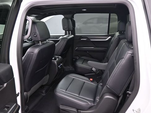 New 2026 GMC Acadia Elevation w/ Black Edition image 17