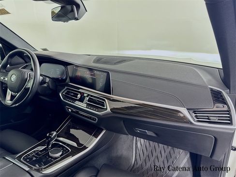 Used 2023 BMW X5 xDrive40i w/ Premium Package image 30