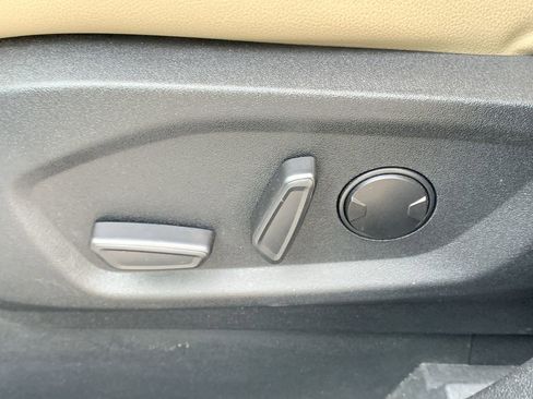 Used 2021 Ford Edge SEL w/ Convenience Package image 20