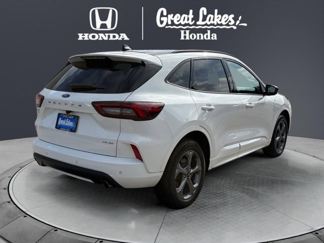 Used 2024 Ford Escape ST-Line w/ Tech Pack #1 AWD/4WD image 6