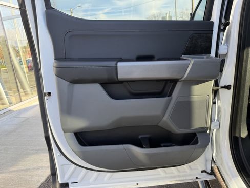 Used 2022 Ford F150 XLT w/ Equipment Group 301A Mid image 27