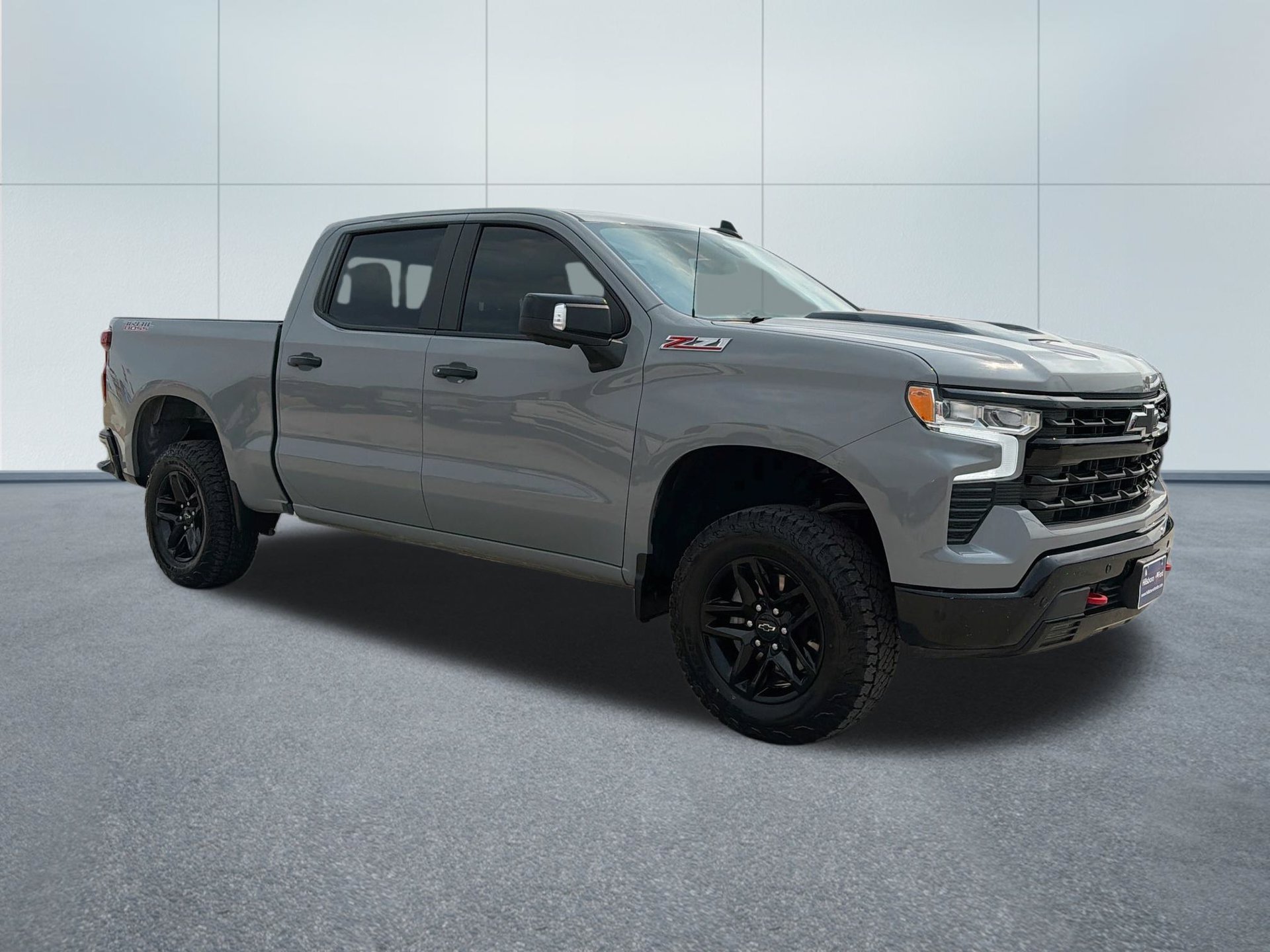 Used 2024 Chevrolet Silverado 1500 LT Trail Boss w/ Convenience Package II AWD/4WD image 3