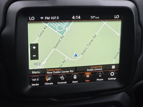 Used 2022 Jeep Renegade Altitude w/ Convenience Group AWD/4WD image 3
