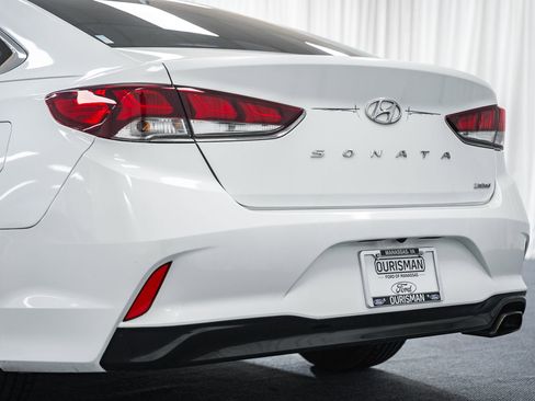 Used 2018 Hyundai Sonata Limited image 6