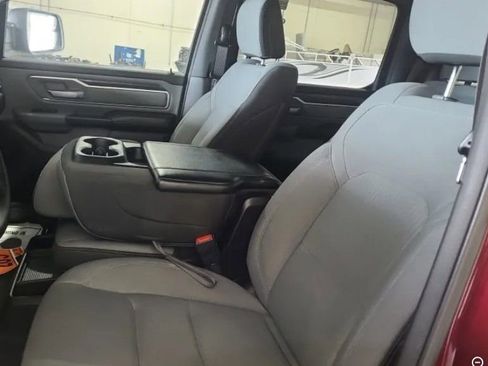 Used 2021 RAM 1500 Big Horn image 9