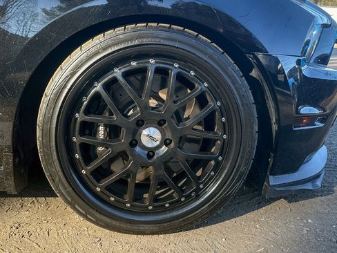 Used 2014 Ford Mustang Shelby GT500 w/ Equipment Group 821A image 21