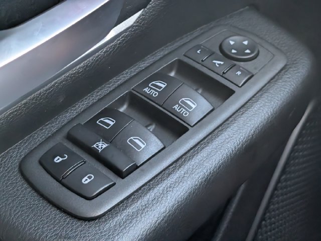 Used 2022 RAM 1500 Big Horn AWD/4WD image 22
