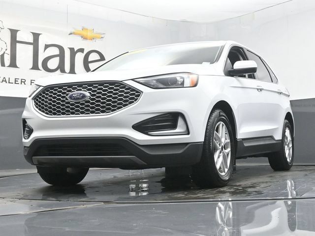 Used 2024 Ford Edge SEL AWD/4WD image 4