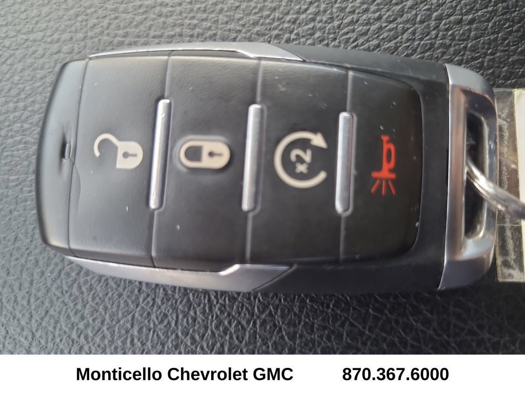 Used 2024 RAM 1500 Big Horn AWD/4WD image 31