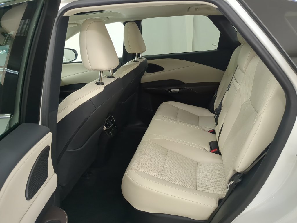 Used 2024 Lexus RX 350 Premium w/ Convenience Package AWD/4WD image 30